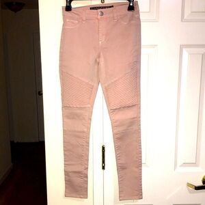 Designer Tinseltown Pink Stretch Straight Leg Skinny Moto Jeans EUC